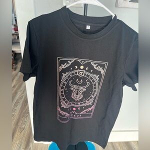 NWOT Amazon Black Taurus Graphic Tee